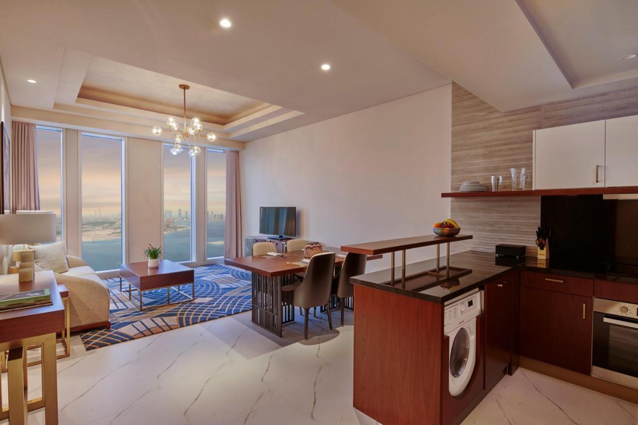 Wyndham Grand Doha West Bay Beach Kültér fotó A typical apartment interior