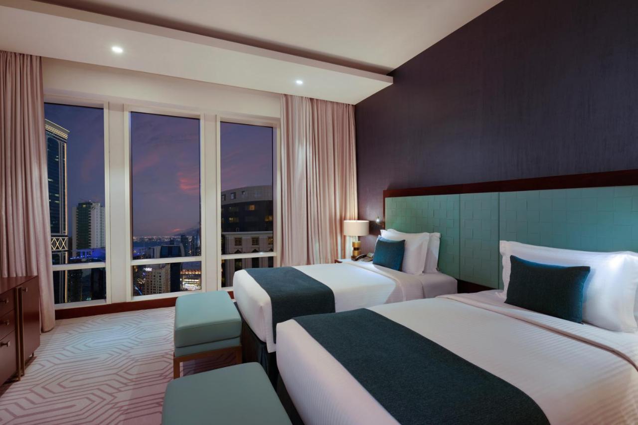 Wyndham Grand Doha West Bay Beach Kültér fotó Deluxe Room