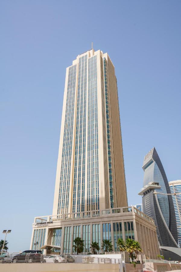 Wyndham Grand Doha West Bay Beach Kültér fotó The tower in 2011
