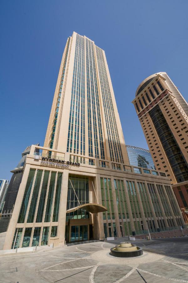 Wyndham Grand Doha West Bay Beach Kültér fotó The Ritz-Carlton, Dubai